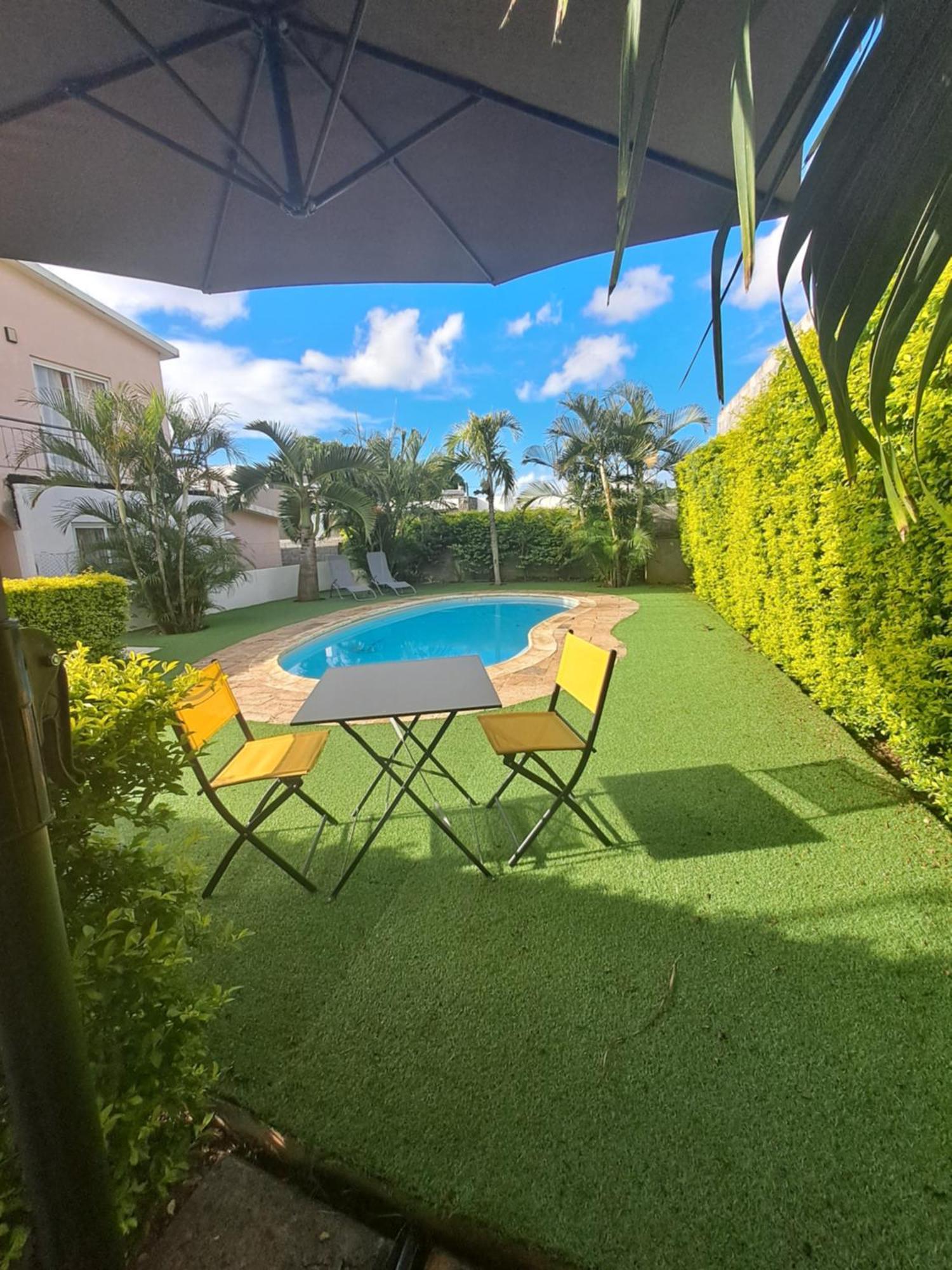 Appartement Paisible Avec Jardin & Piscine Albion Eksteriør billede