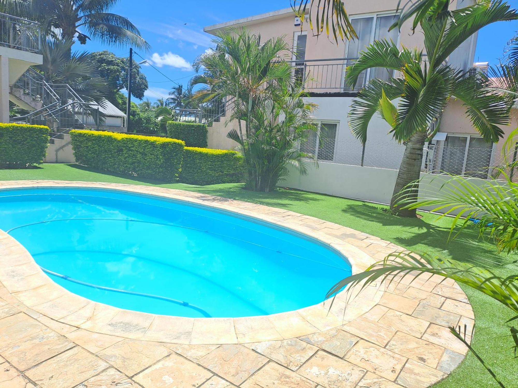 Appartement Paisible Avec Jardin & Piscine Albion Eksteriør billede